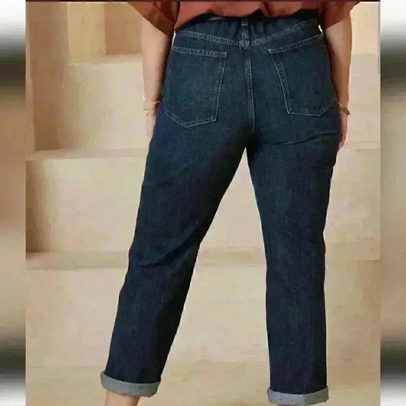 Banana Republic Rigid Straight Jean - Picture 3 of 7